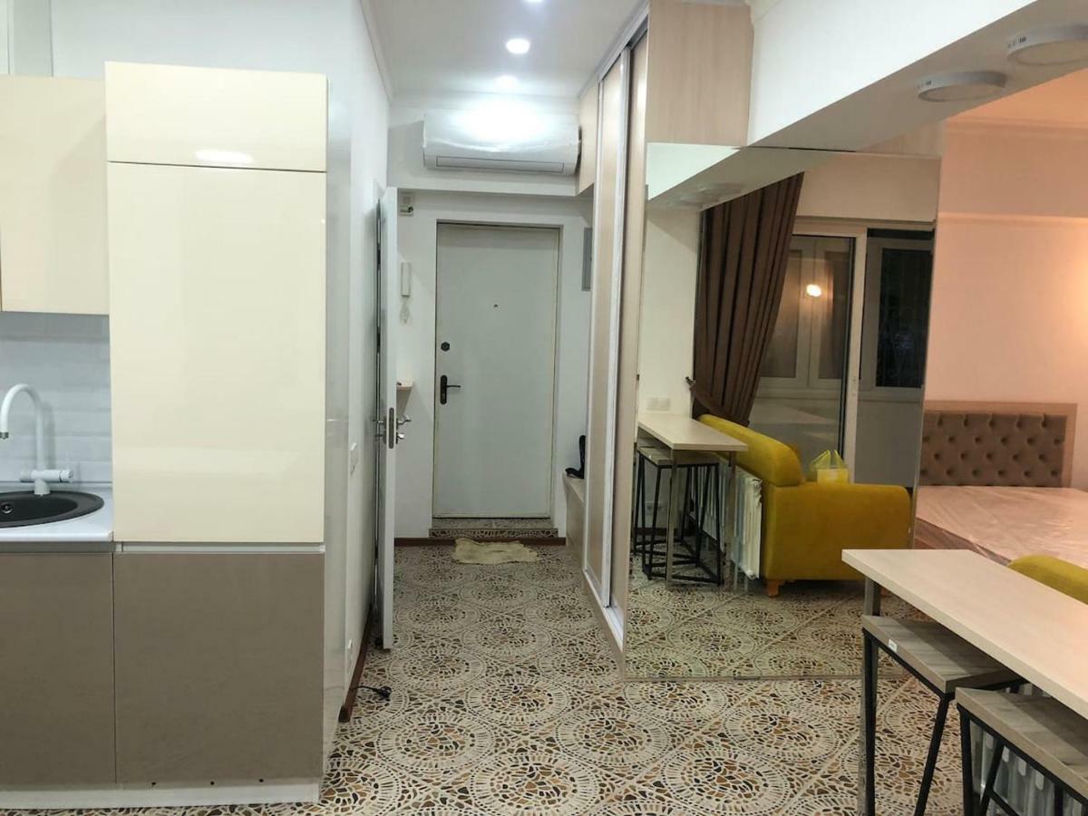 Студия В Центре Ташкента Extérieur photo