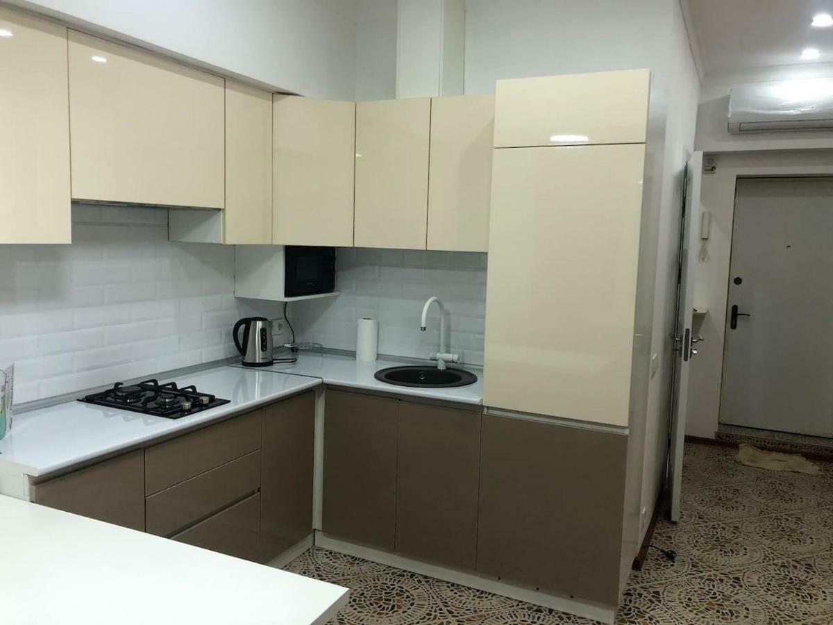 Студия В Центре Ташкента Extérieur photo