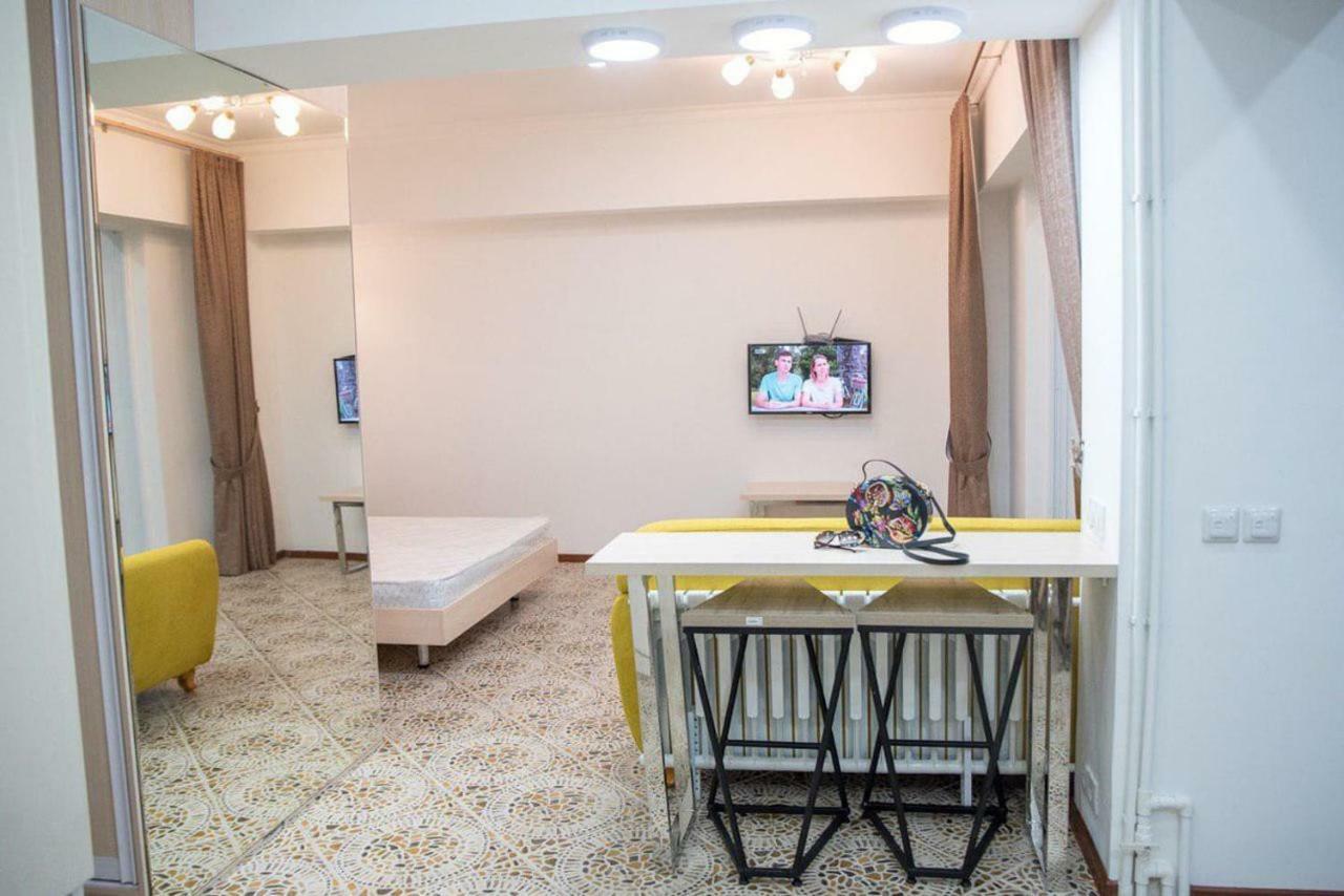 Студия В Центре Ташкента Extérieur photo